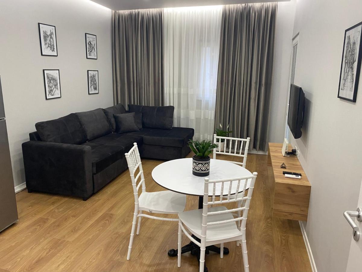 Franci'S Apartment No2 تيرانا المظهر الخارجي الصورة