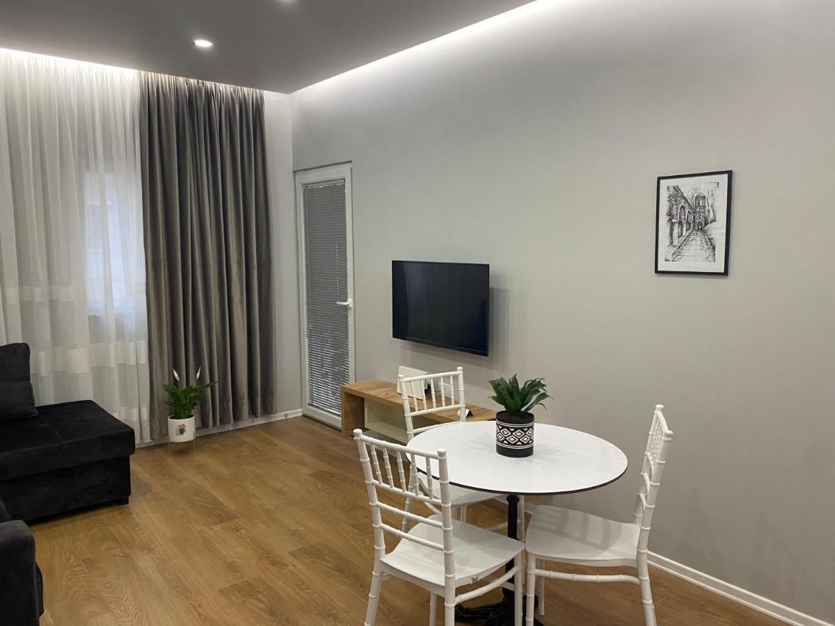 Franci'S Apartment No2 تيرانا المظهر الخارجي الصورة